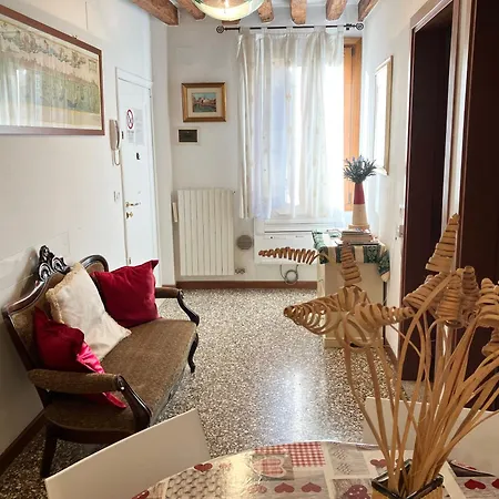 San Bortolomio * Venice