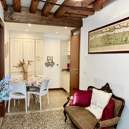 San Bortolomio Apartment *