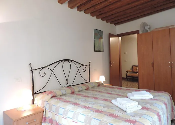 Appartement San Bortolomio Near Suso Ice-cream Venise